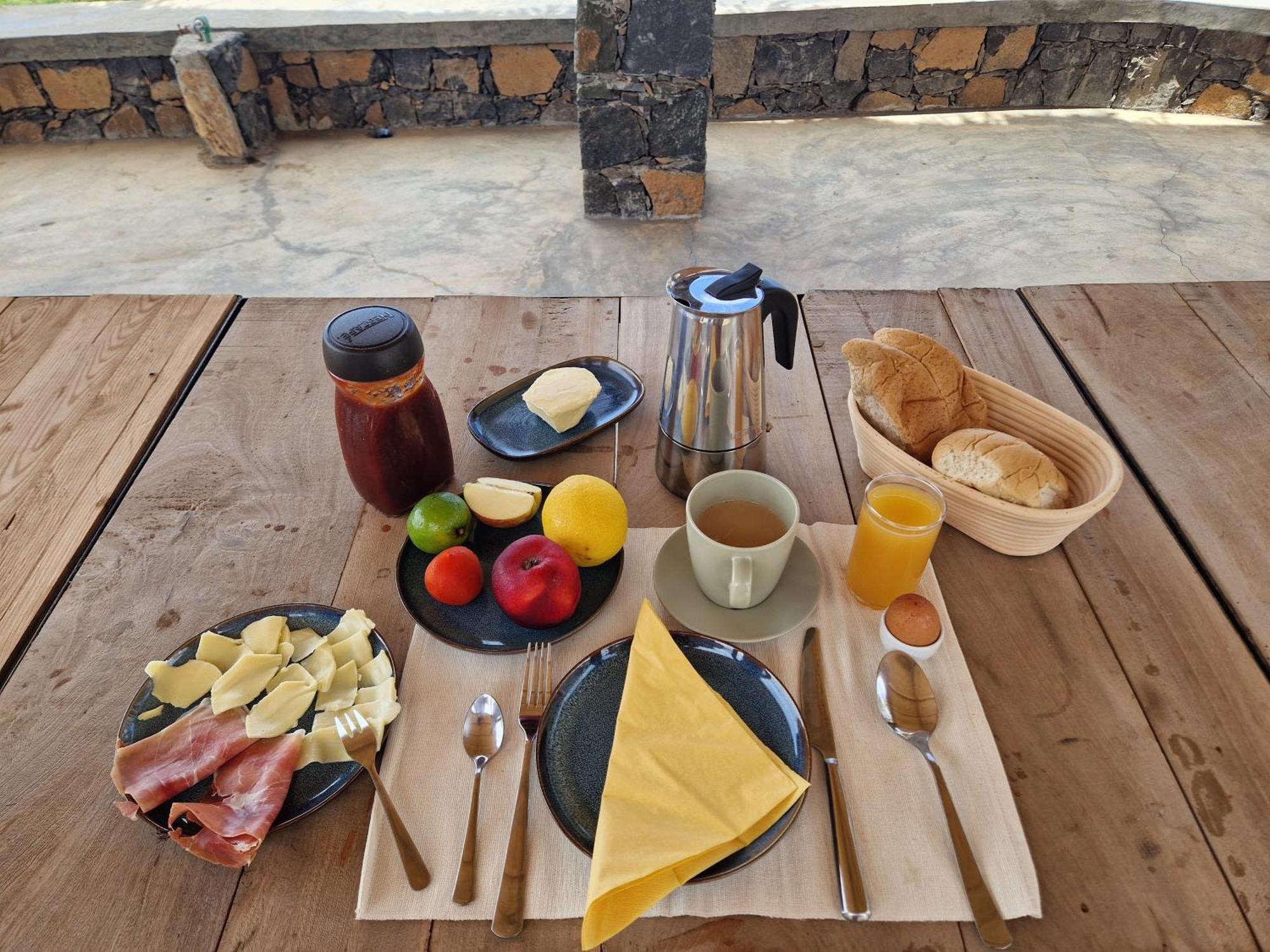 Bed and Breakfast Casa Saude Seladinha Экстерьер фото
