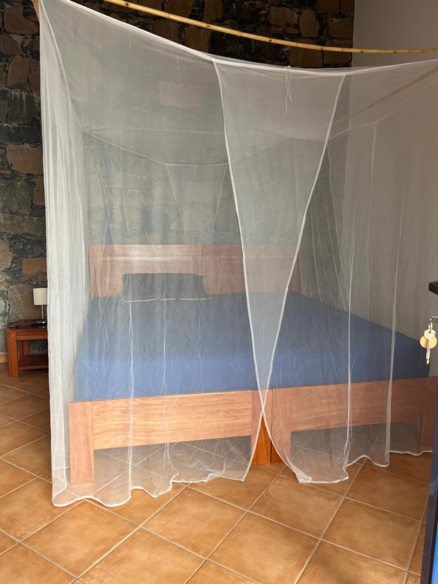 Bed and Breakfast Casa Saude Seladinha Экстерьер фото