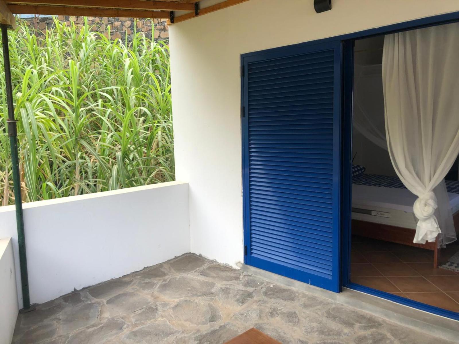 Bed and Breakfast Casa Saude Seladinha Экстерьер фото